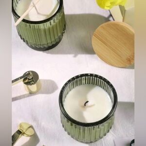 Red Shed Green and Gold Ribbed Glass Candle